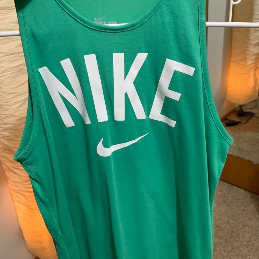 NIKE tank top!!